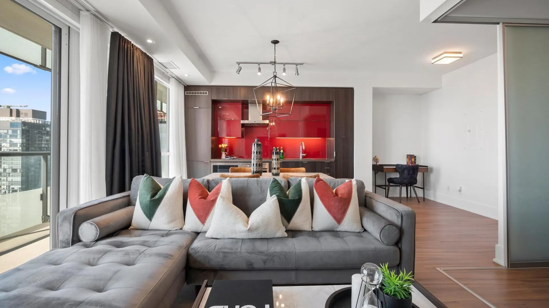 Apartment The Ellios Suites - In Downtown Toronto, Opposite CN Tower & Rogers Centre